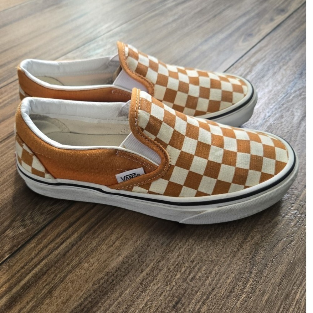Vans Checkerboard Slip On Shoes Orange White Men's 4 Women's‎ 5.5